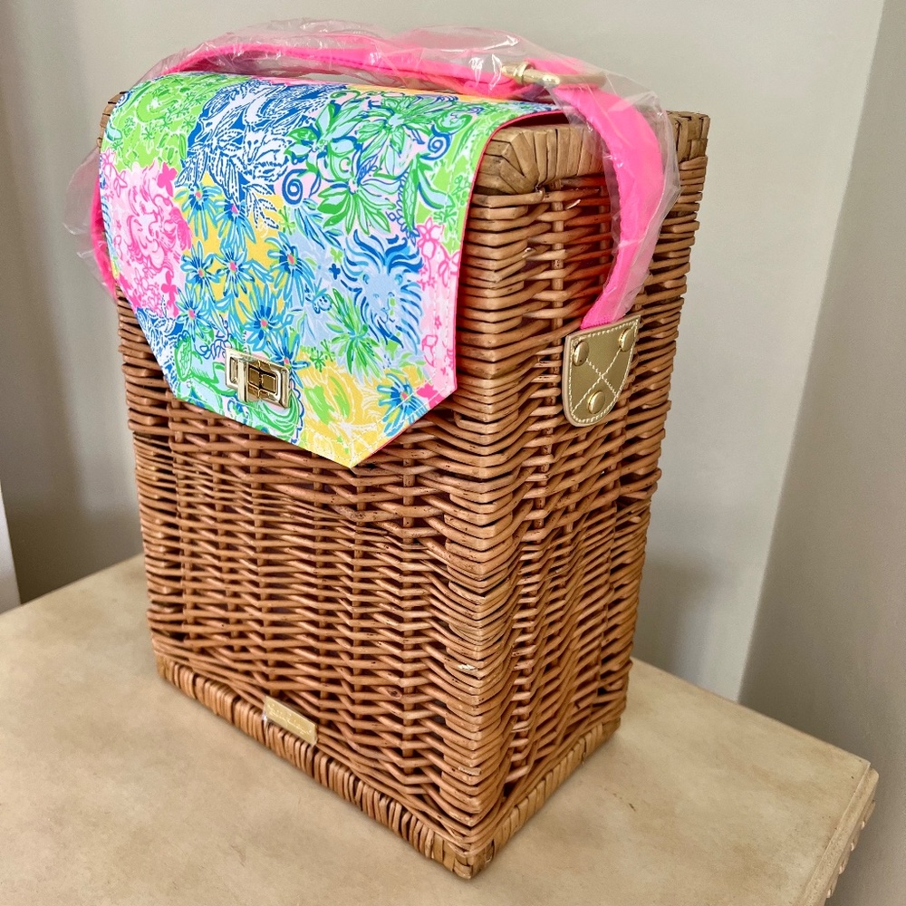 πLilly Pulitzer Wine / Beverage Basketπ - Picture 12 of 14